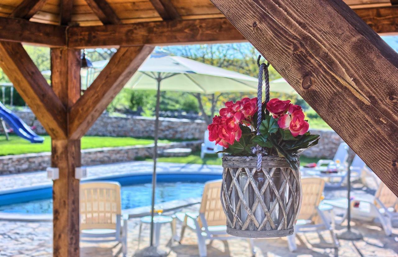 Dalmatia Stone House - Heated Pool Guest House Biorine Exterior photo